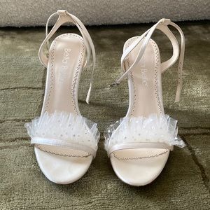 Anthropologie [Bella Belle] - White Heels, Women’s Size 6